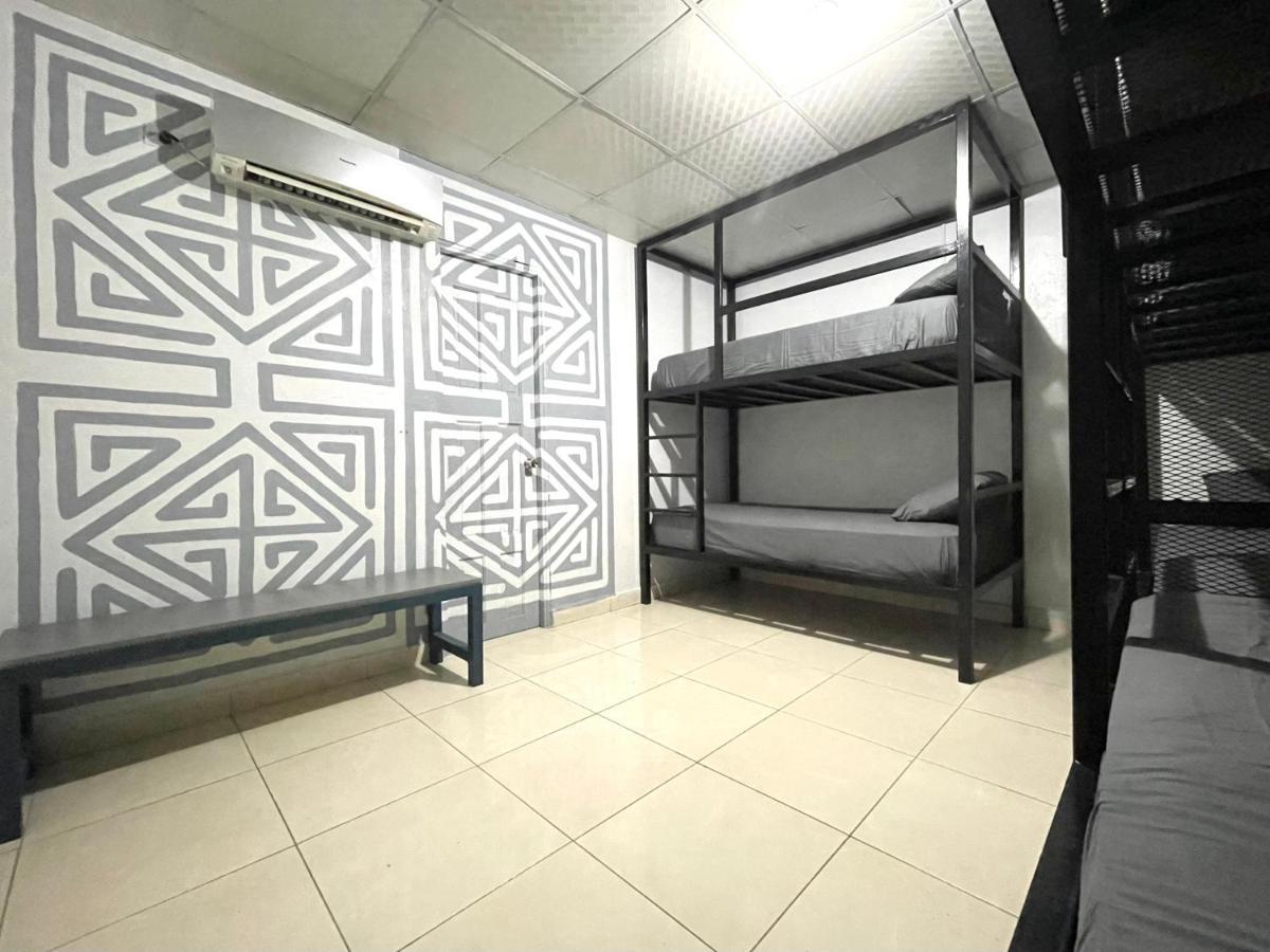 Oyebonita Hostel Панама Сити Екстериор снимка
